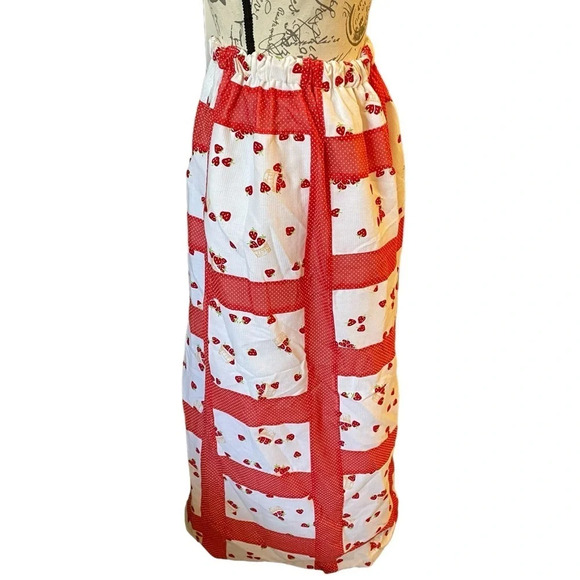 Mr.Hank Vintage 70s Cottagecore strawberry Patchwork Skirt Medium Red/white - Picture 4 of 7